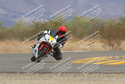 media/Sep-10-2022-SoCal Trackdays (Sat) [[a5bf35bb4a]]/Turn 6 (1140am)/